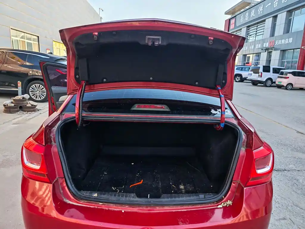 Chevrolet Cruze — миниатюра 10