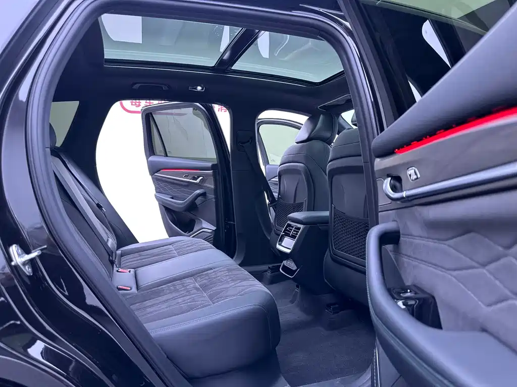 Geely Xingyue L — миниатюра 20