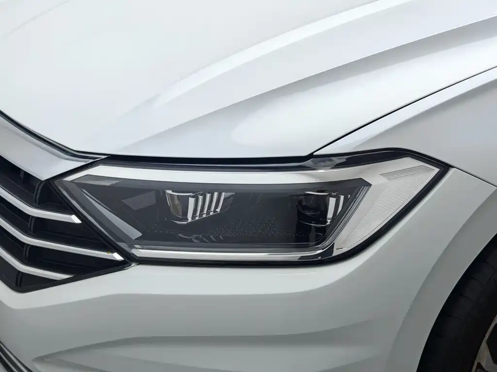 Volkswagen Sagitar — миниатюра 8