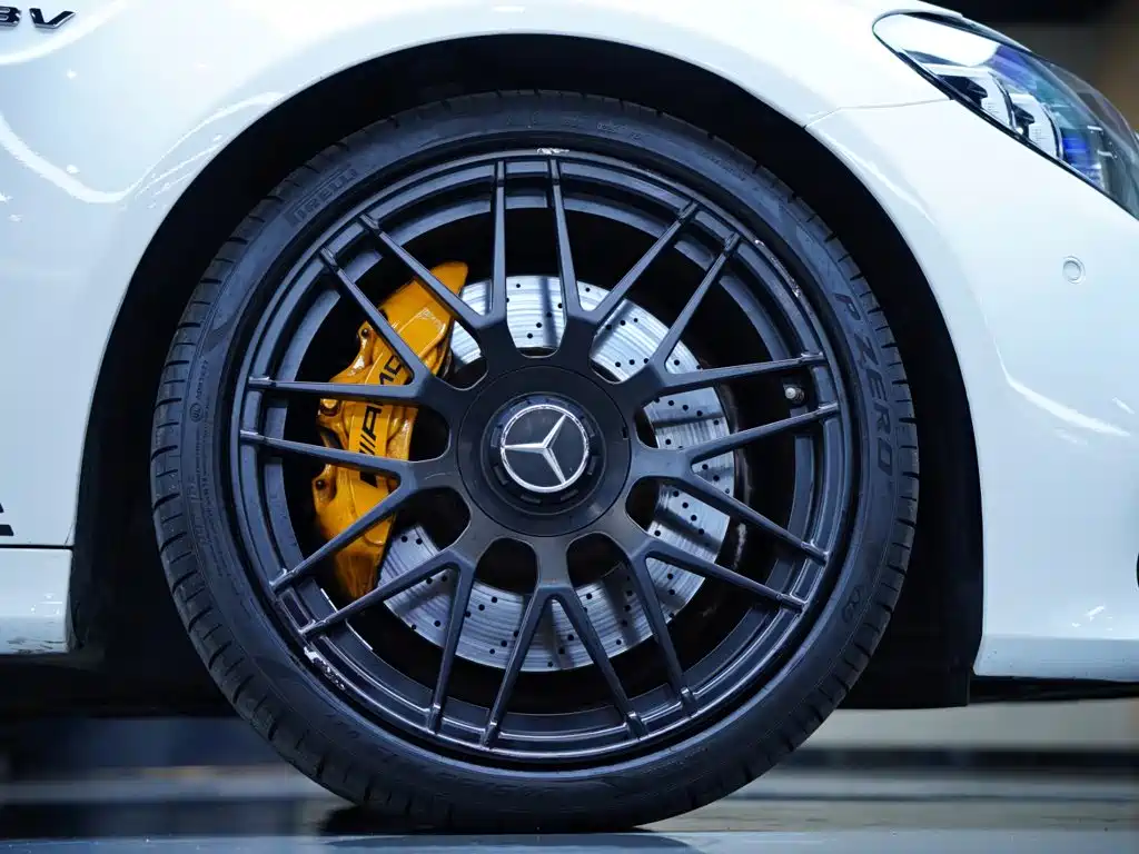 Mercedes-Benz C-Class AMG — миниатюра 10