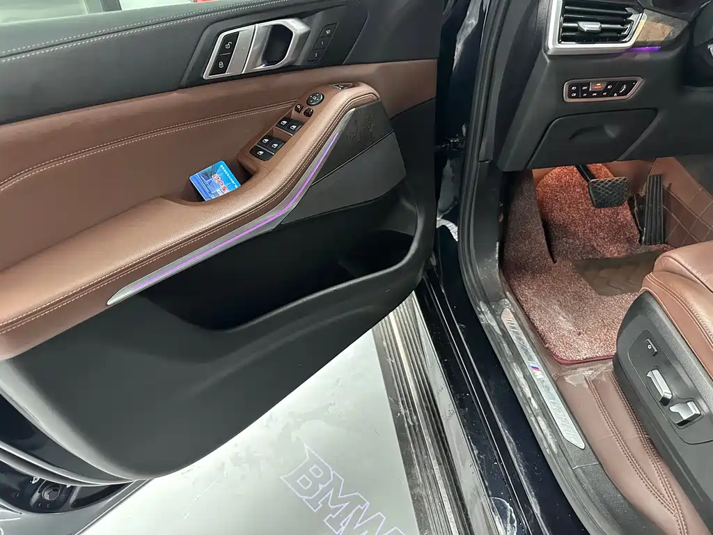 BMW X5 (Import) — миниатюра 5