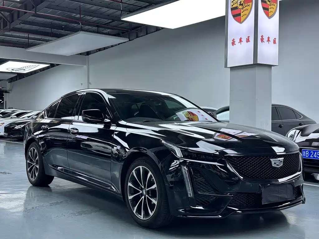 Cadillac CT5 — миниатюра 3