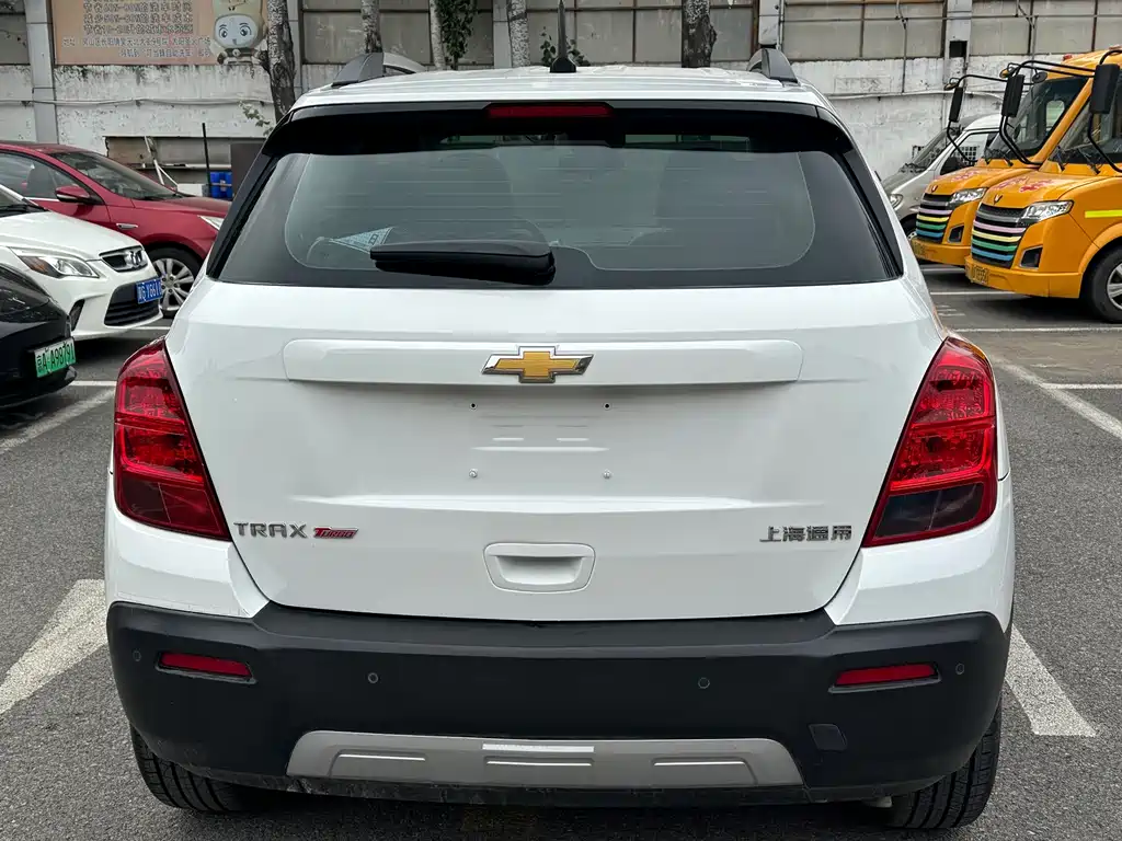 Chevrolet Trax — миниатюра 2