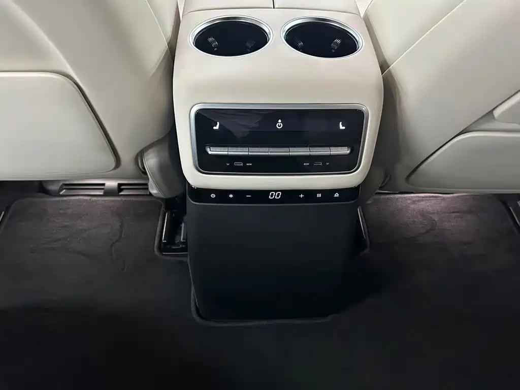 Li Auto Li L9 — миниатюра 8