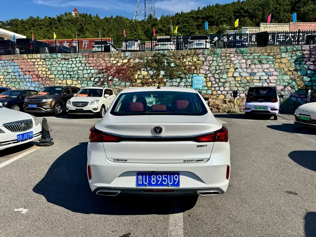 Changan Eado — миниатюра 8