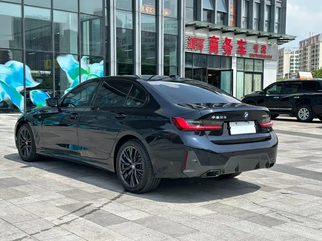 BMW 3 Series — миниатюра 5