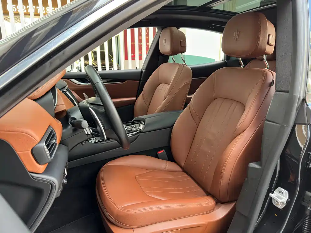 Maserati Levante — миниатюра 7