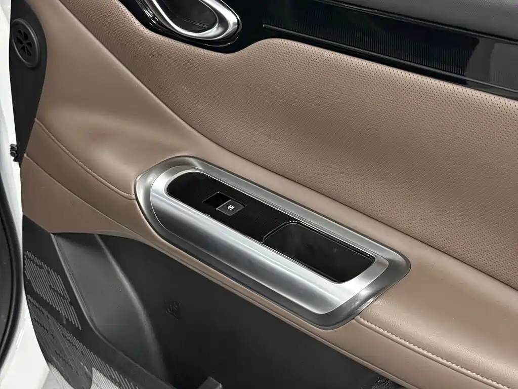 GAC Motor Trumpchi E8 — миниатюра 8