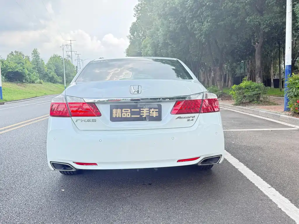 Honda Accord — миниатюра 4