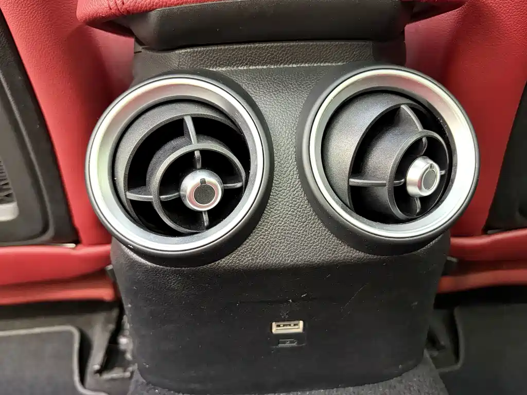 Alfa Romeo Giulia — миниатюра 16