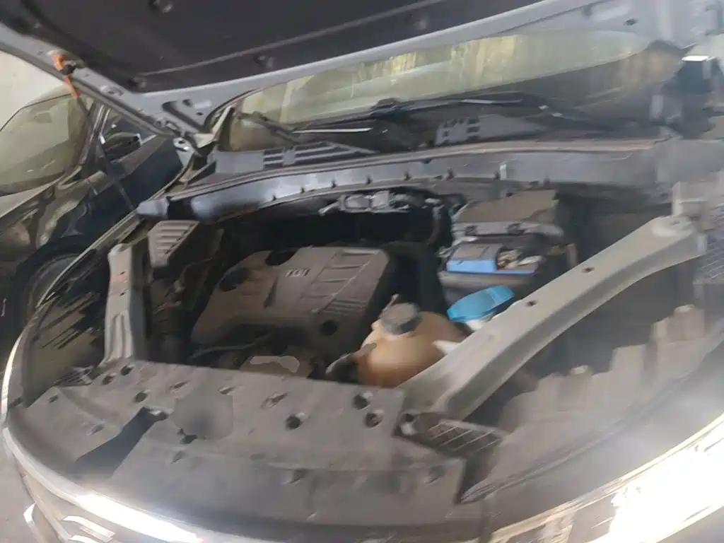 Roewe RX5 — миниатюра 25
