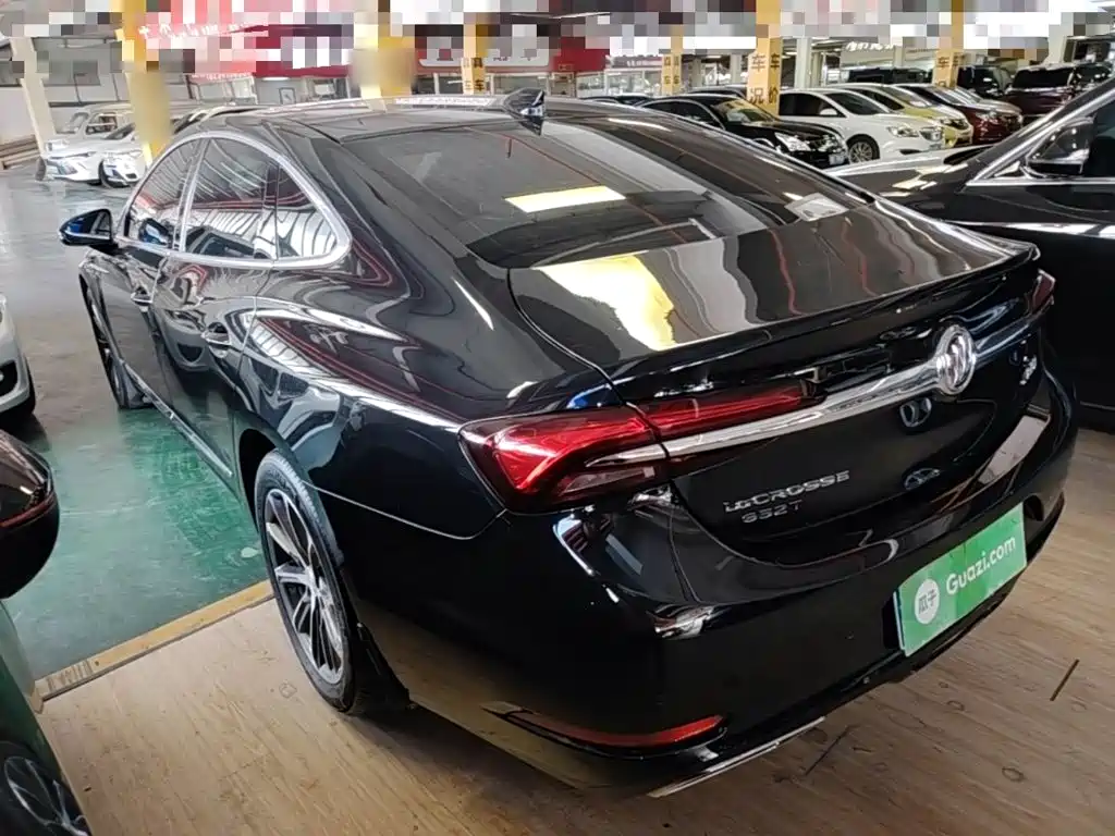 Buick LaCrosse — миниатюра 5