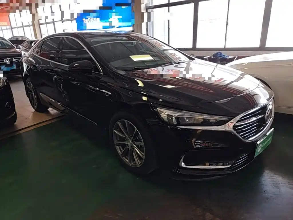 Buick LaCrosse — миниатюра 4
