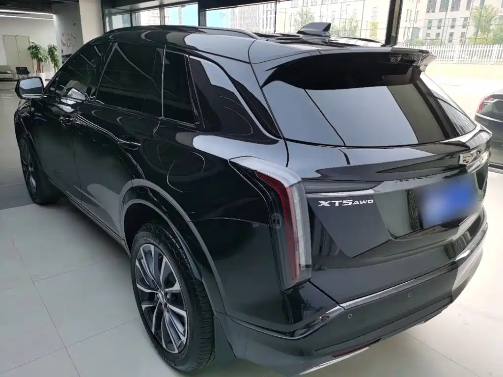 Cadillac XT5 — миниатюра 5