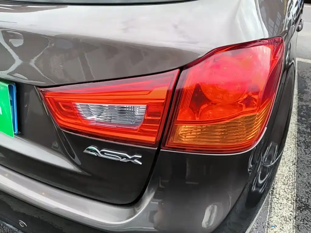 Mitsubishi ASX — миниатюра 8