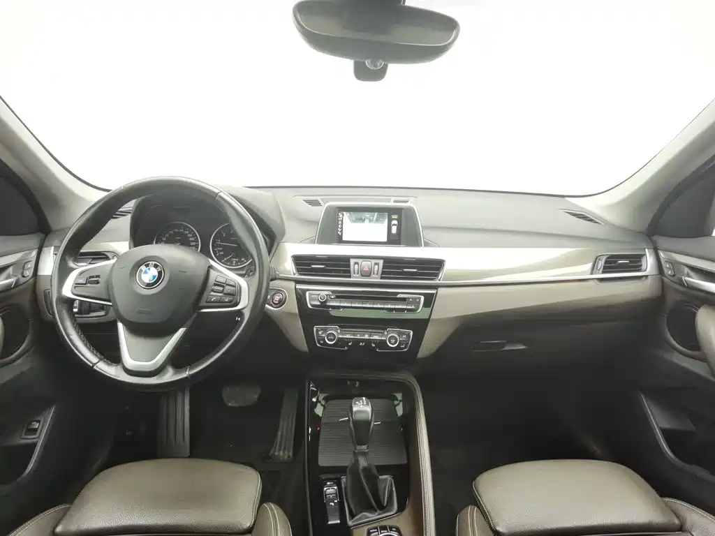 BMW X1 — миниатюра 5