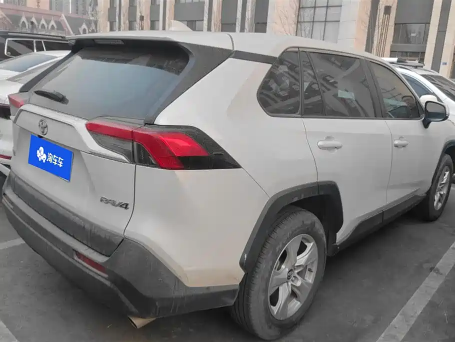 TOYOTA RAV4 RONGFANG