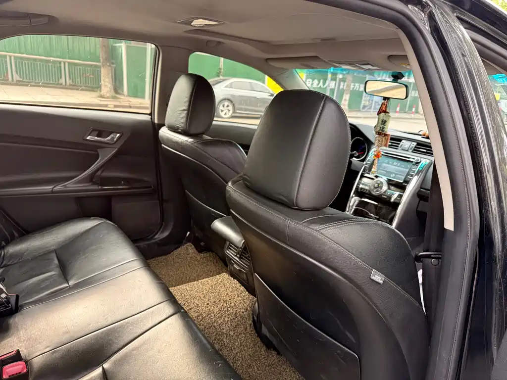 Toyota Reiz 2010 2.5S
