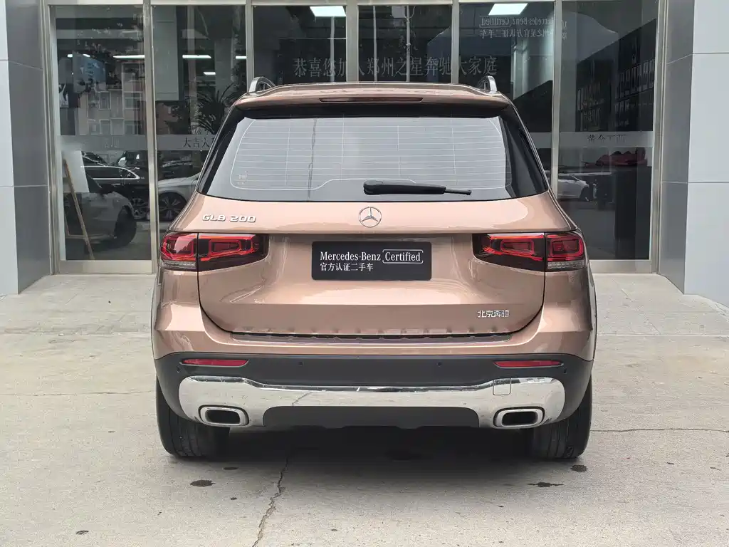Mercedes-Benz GLB — миниатюра 14