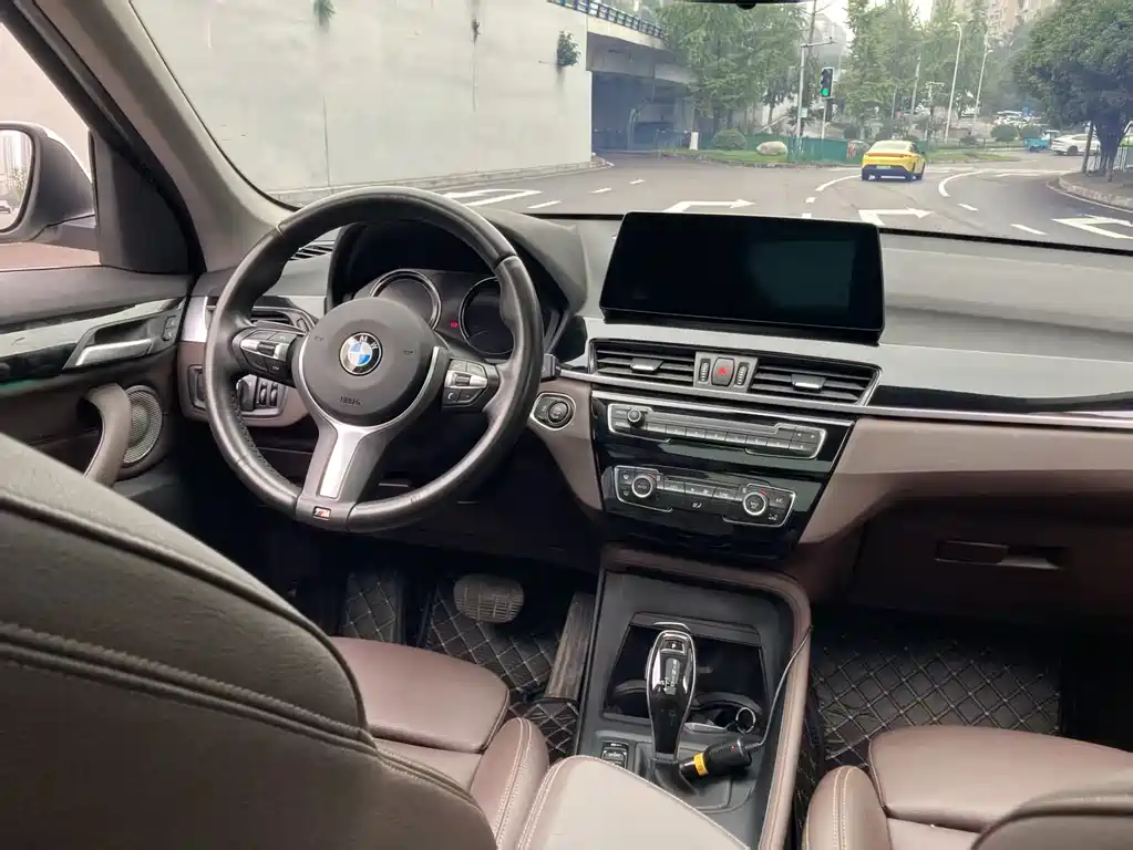 BMW X1 — миниатюра 8