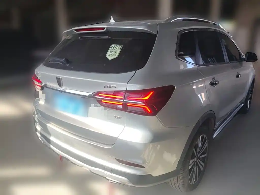 Roewe RX5 — миниатюра 10