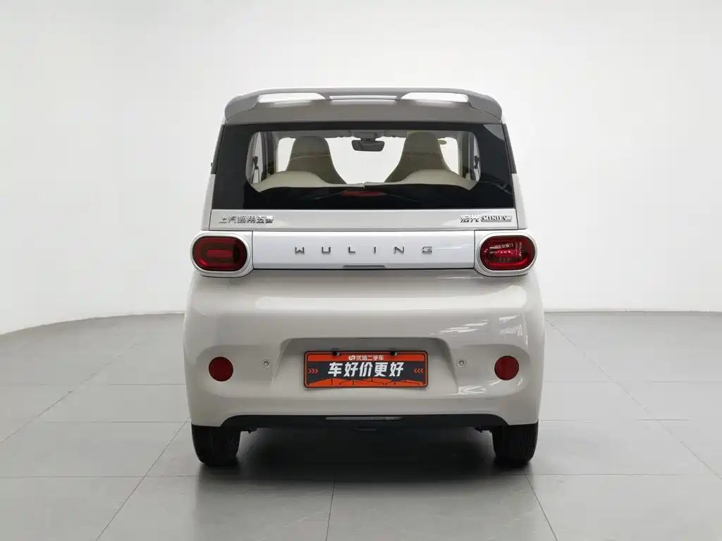 Wuling MINIEV — миниатюра 4