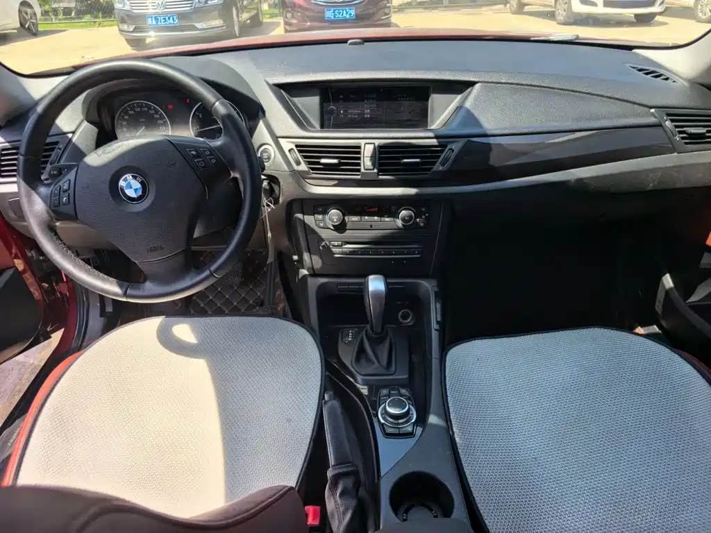 BMW X1 (Import) — миниатюра 10