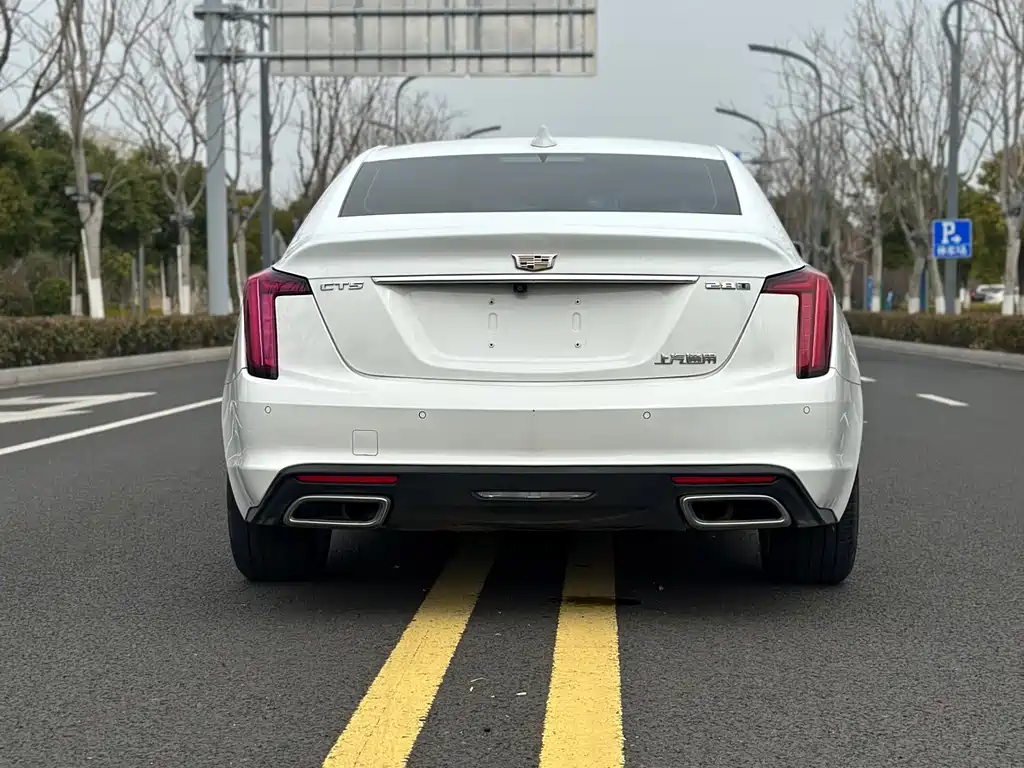 CADILLAC CT5