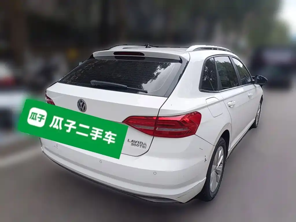 Volkswagen Lavida — миниатюра 4