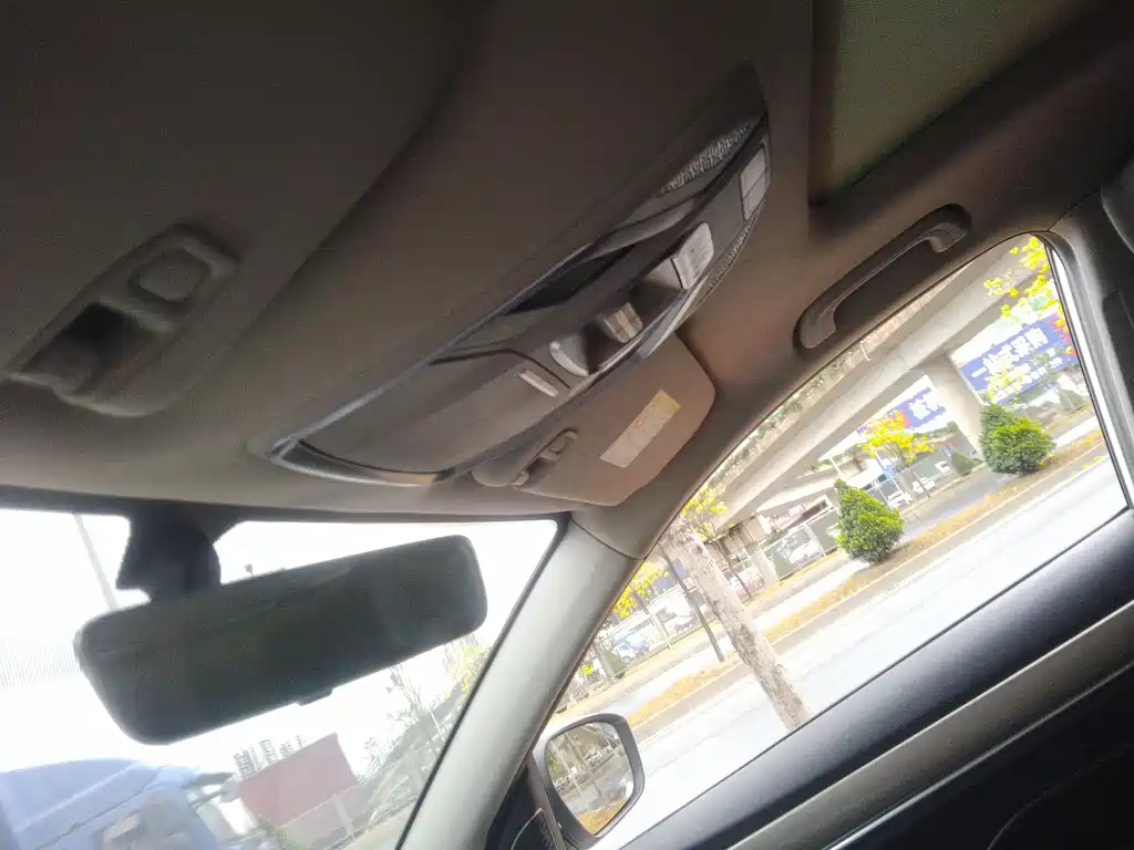 GEELY AUTOMOBILE BINYUE