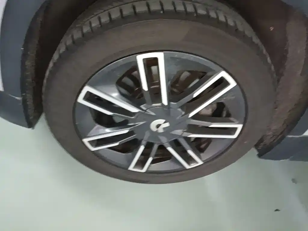 NIO EC6 — миниатюра 23