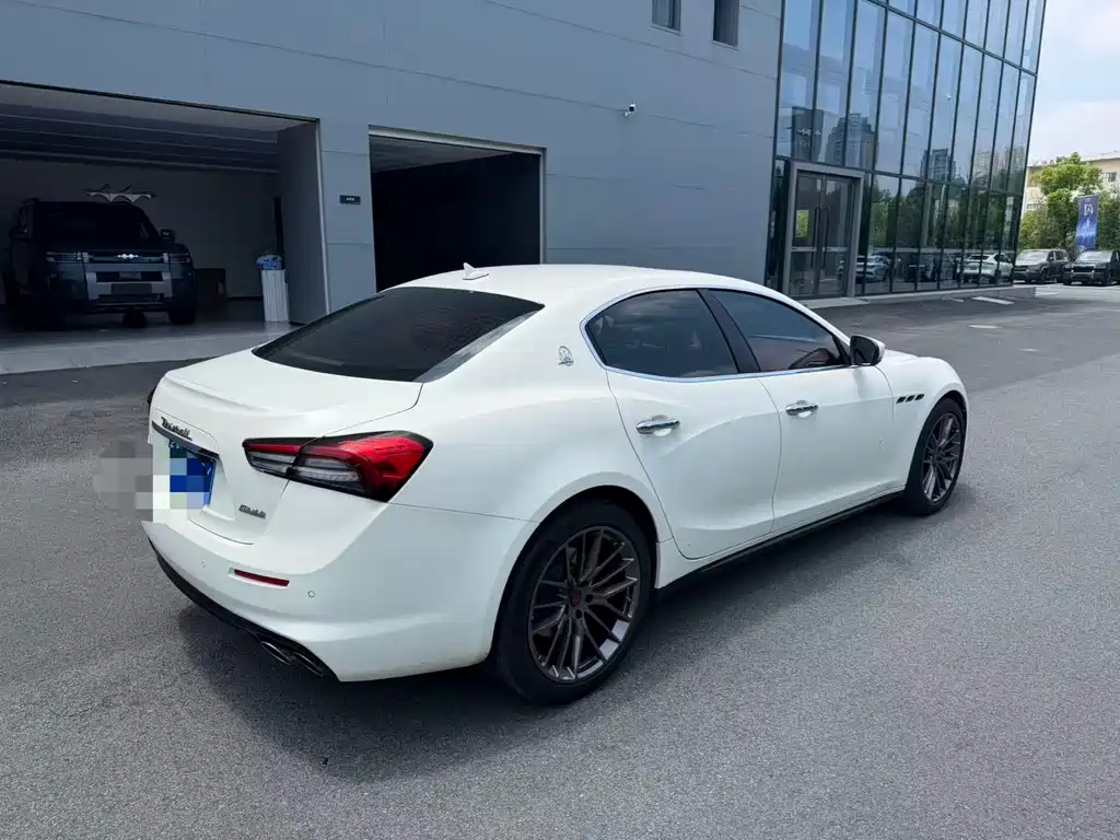 Maserati Ghibli 2021 2.0T