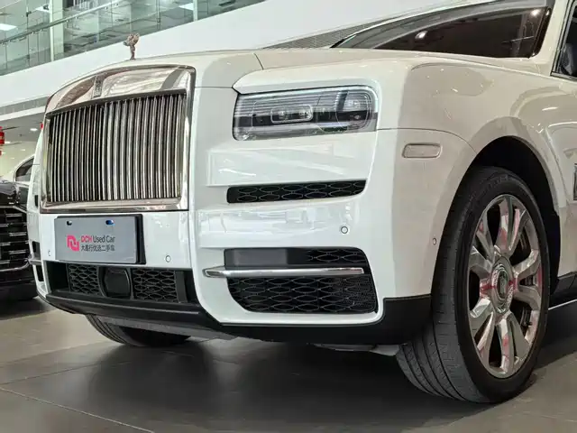ROLLS-ROYCE CULLINAN