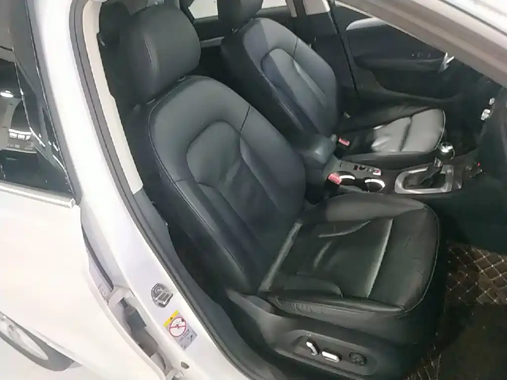 Audi Q3 — миниатюра 25