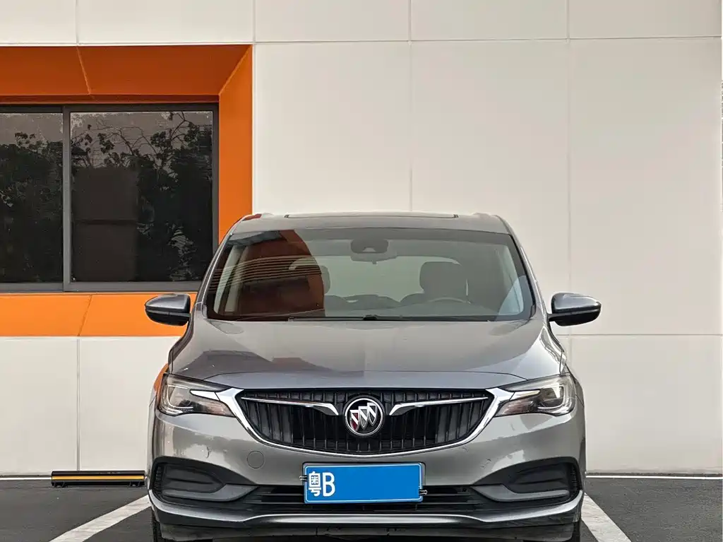 Buick GL6 — миниатюра 2