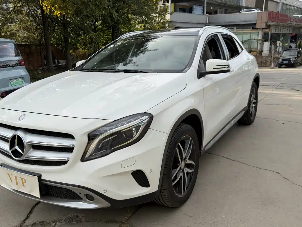 Mercedes-Benz GLA — миниатюра 3