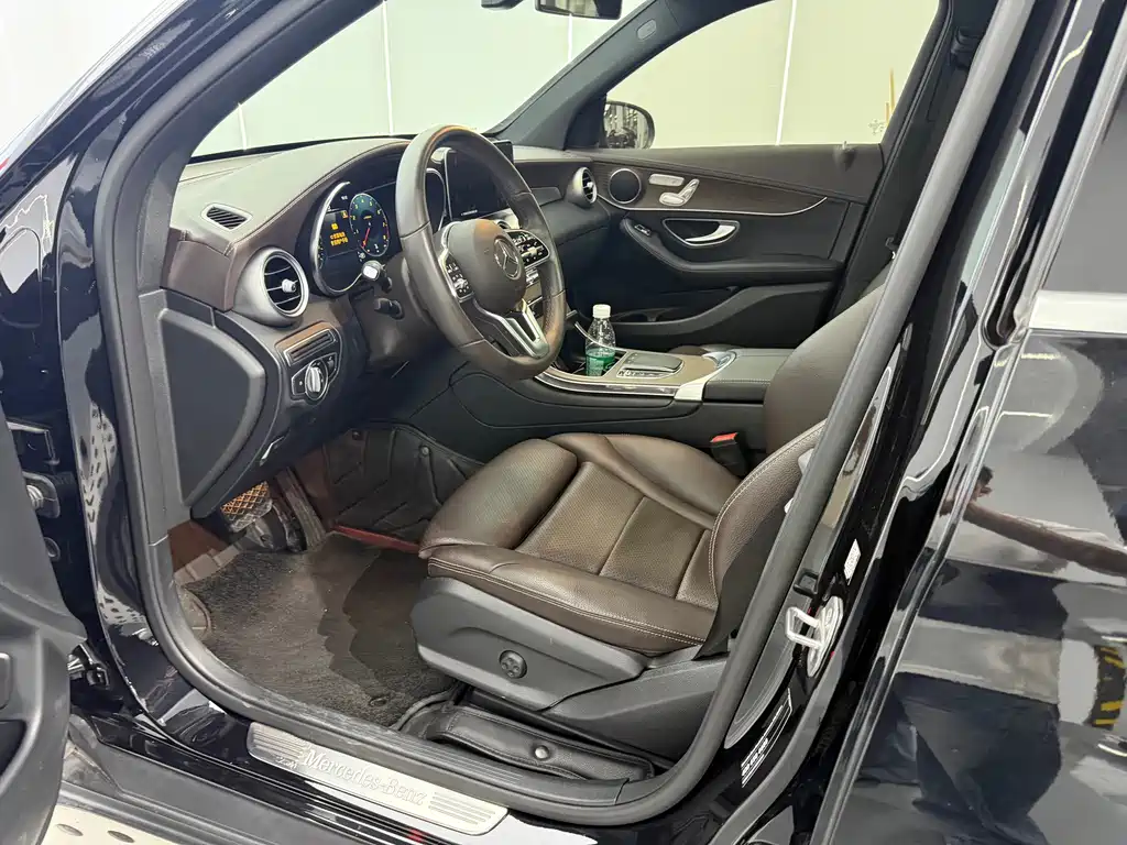 Mercedes-Benz GLC — миниатюра 8