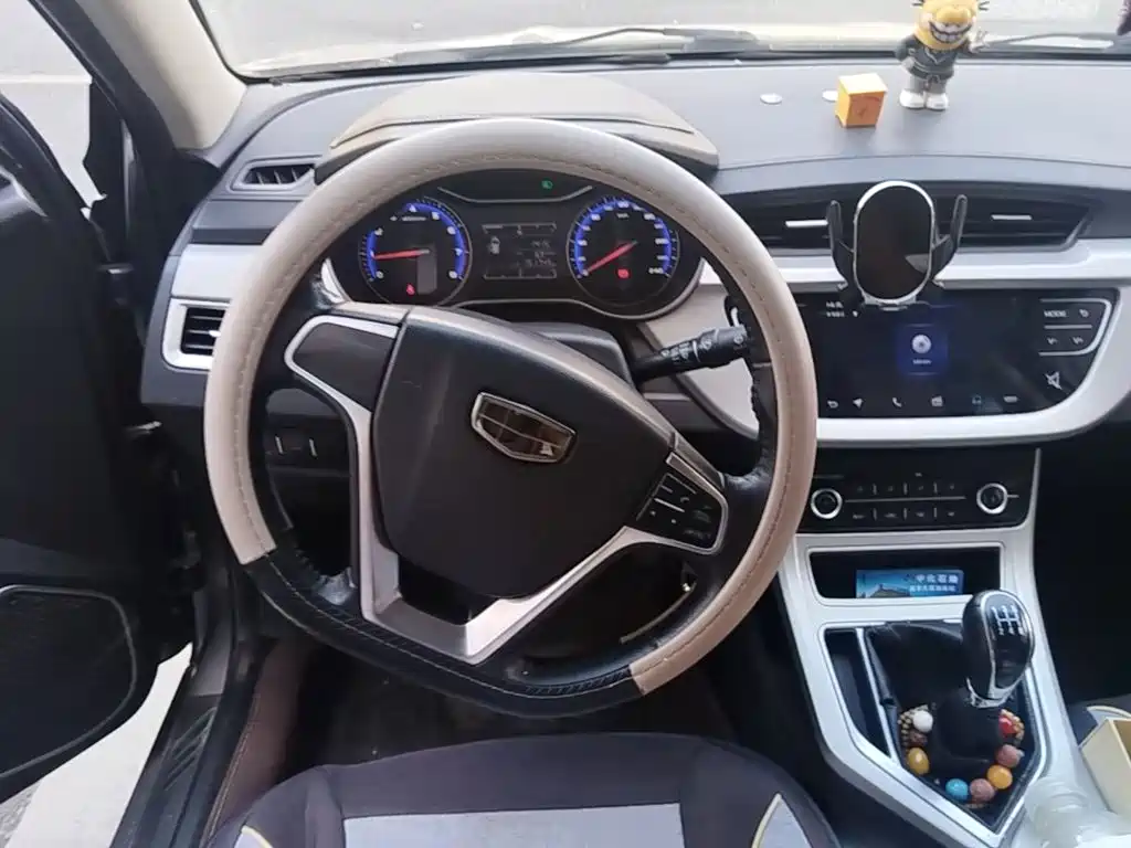 Geely Vision — миниатюра 15