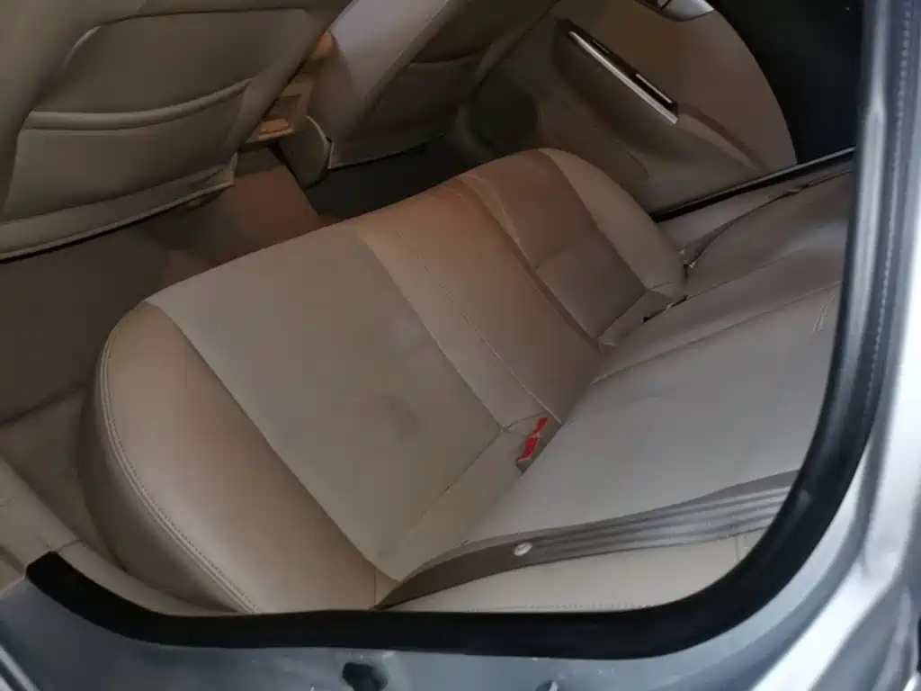 Buick Excelle — миниатюра 17