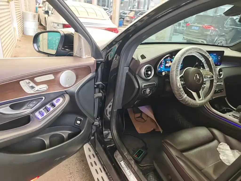 Mercedes-Benz GLC — миниатюра 21