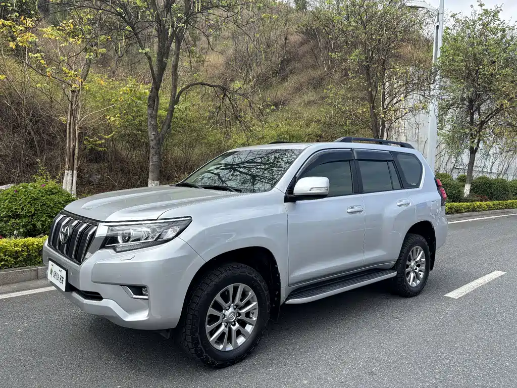 Toyota Prado 2018