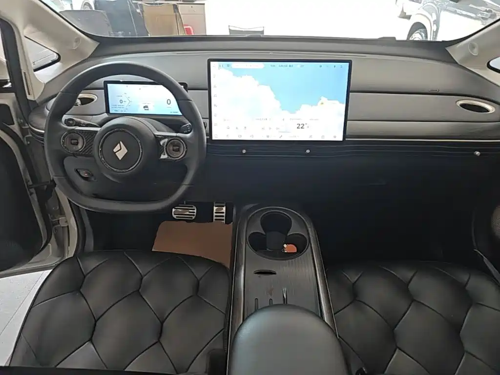 Baojun Yunduo — миниатюра 10