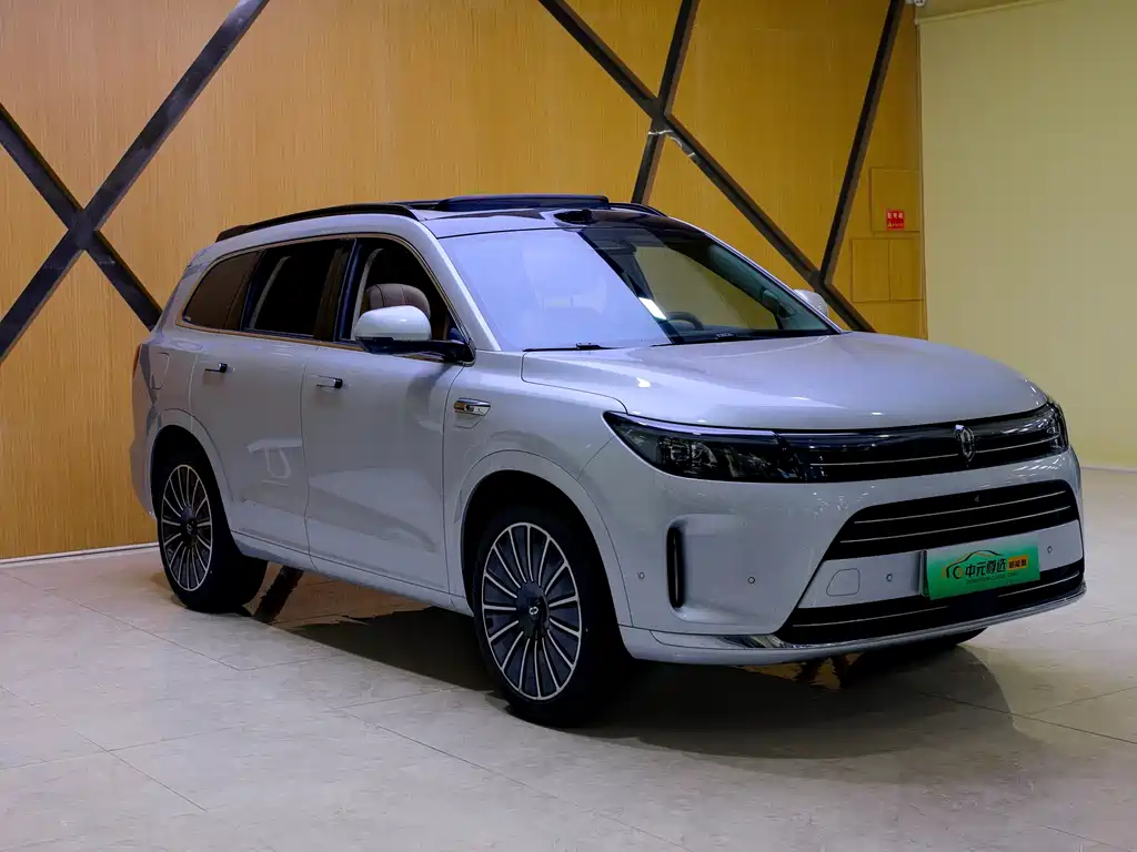 AITO ASK THE WORLD M7