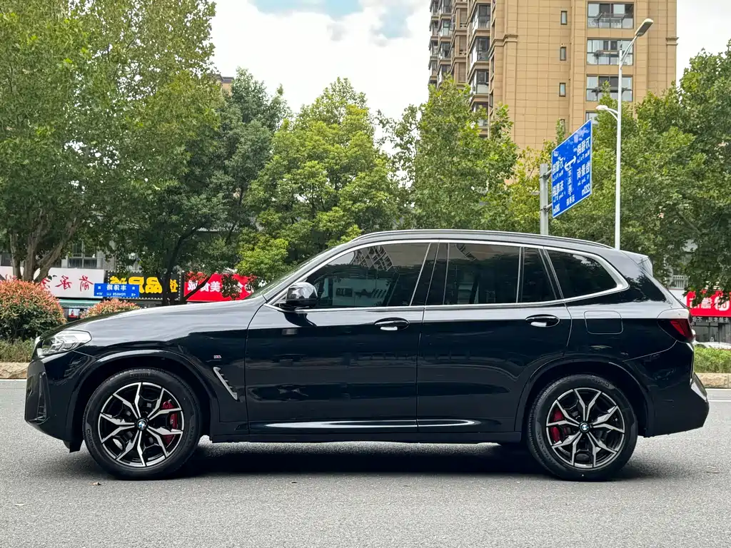 BMW X3 — миниатюра 3
