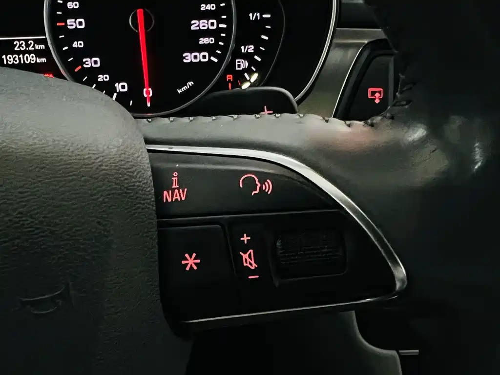 Audi A6L — миниатюра 15