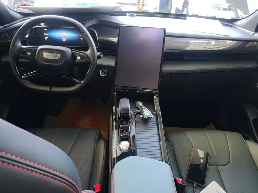 Geely Boyue — миниатюра 10