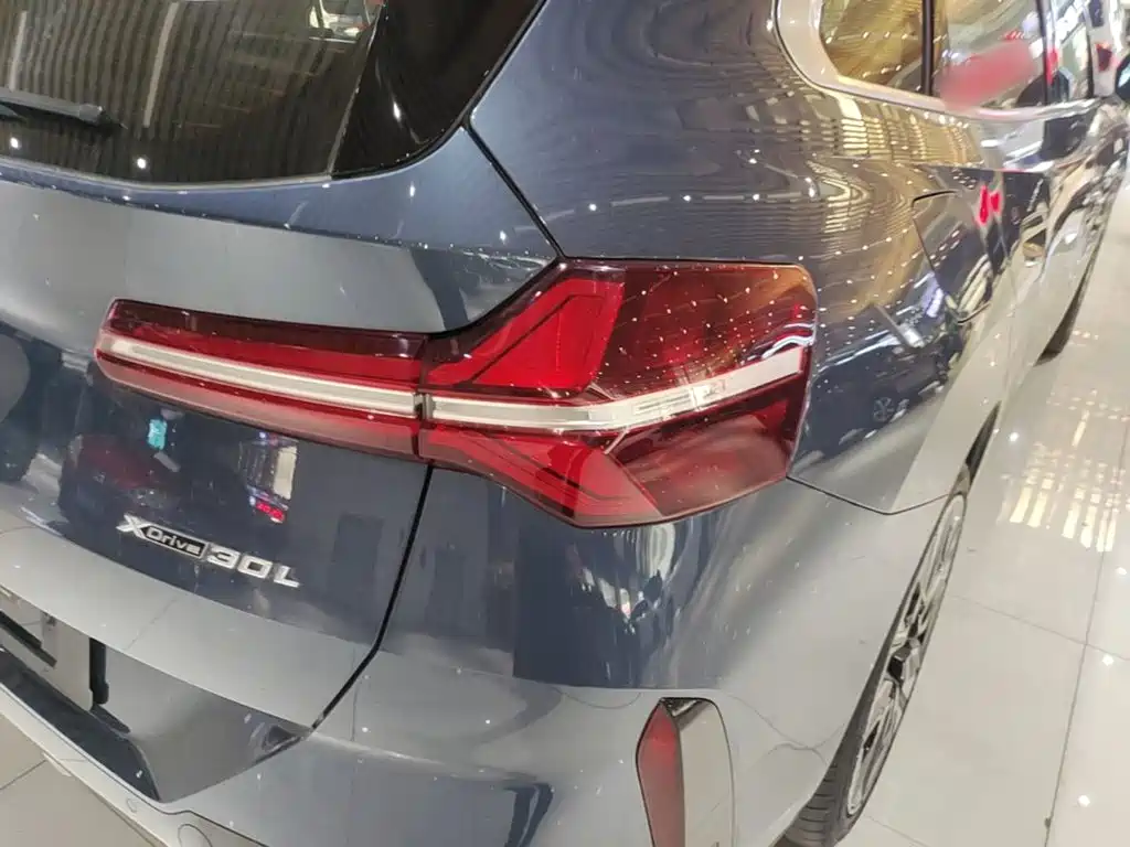 BMW X3 — миниатюра 8