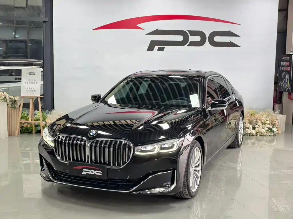 BMW 7 Series — миниатюра 2