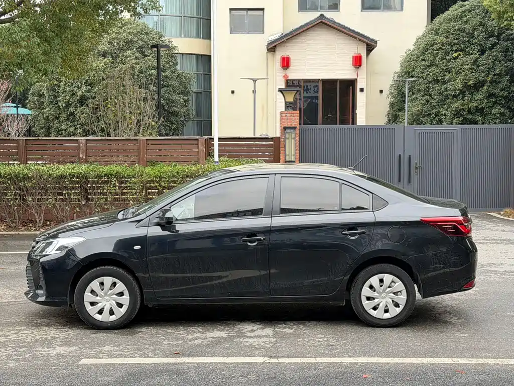 TOYOTA VIOS