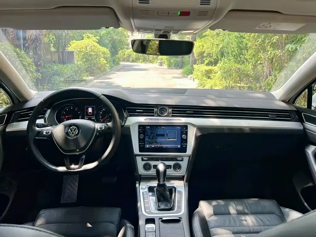 Volkswagen Viloran — миниатюра 9